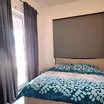 Modern Mountain View P&e Netflix Included Тирана