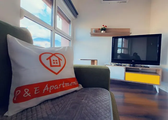 Modern Mountain View P&e Netflix Included Apartment Tirana