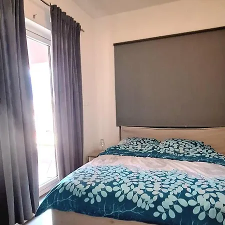 Modern Mountain View P&e Netflix Included Tirana